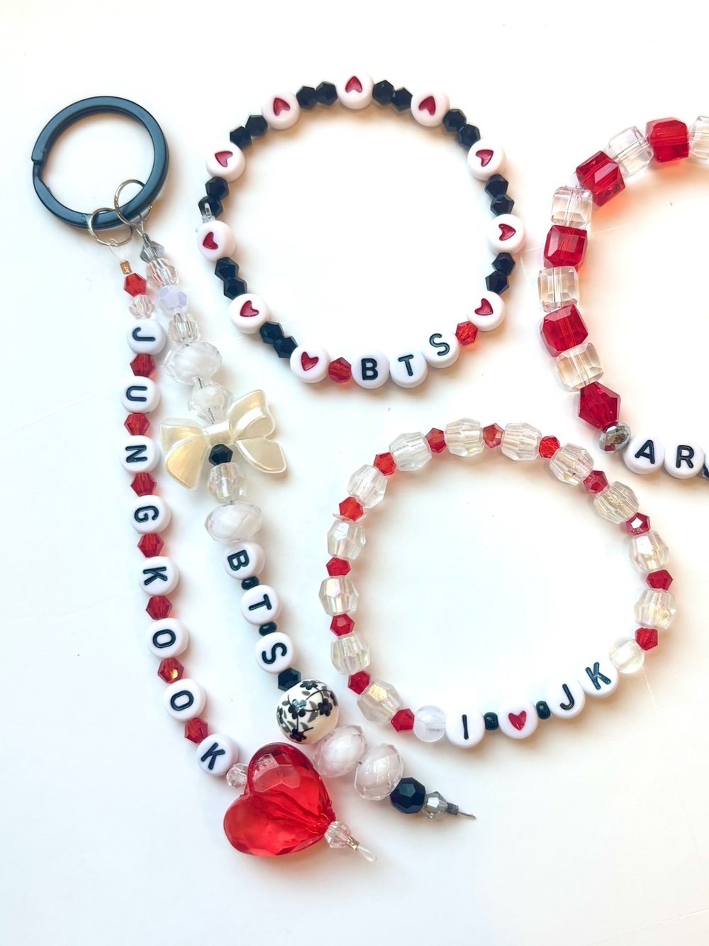 (4pcs) BTS JUNGKOOK BIAS BTS BRACELET KEYCHAIN BUNDLE - Picture 2 of 3